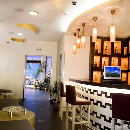 Elate Plaza Готель Софія
