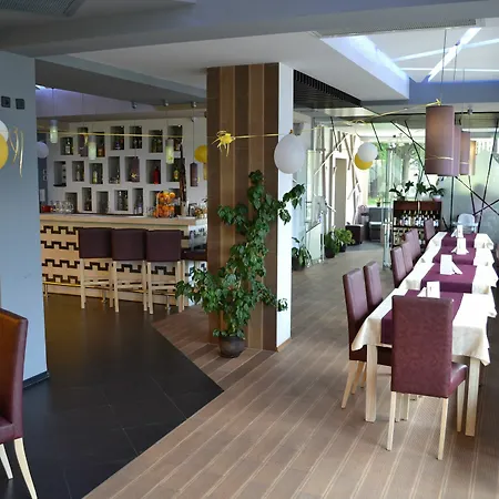 Готель Elate Plaza Софія